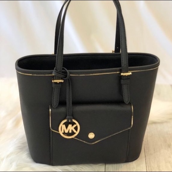 Michael Kors Handbags - MK Purse